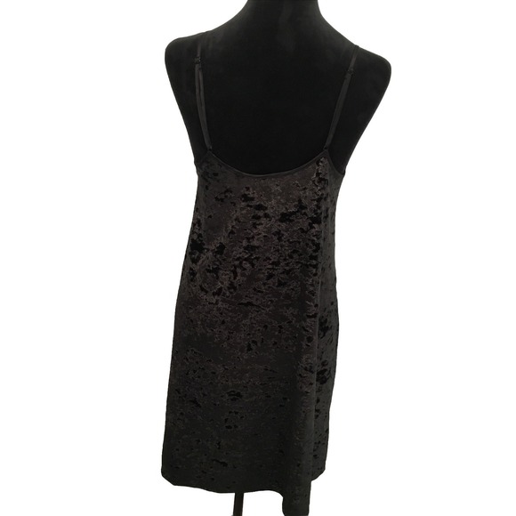 Victoria secrets Black label black crushed velvet Mini slip dress extra small - Picture 3 of 8